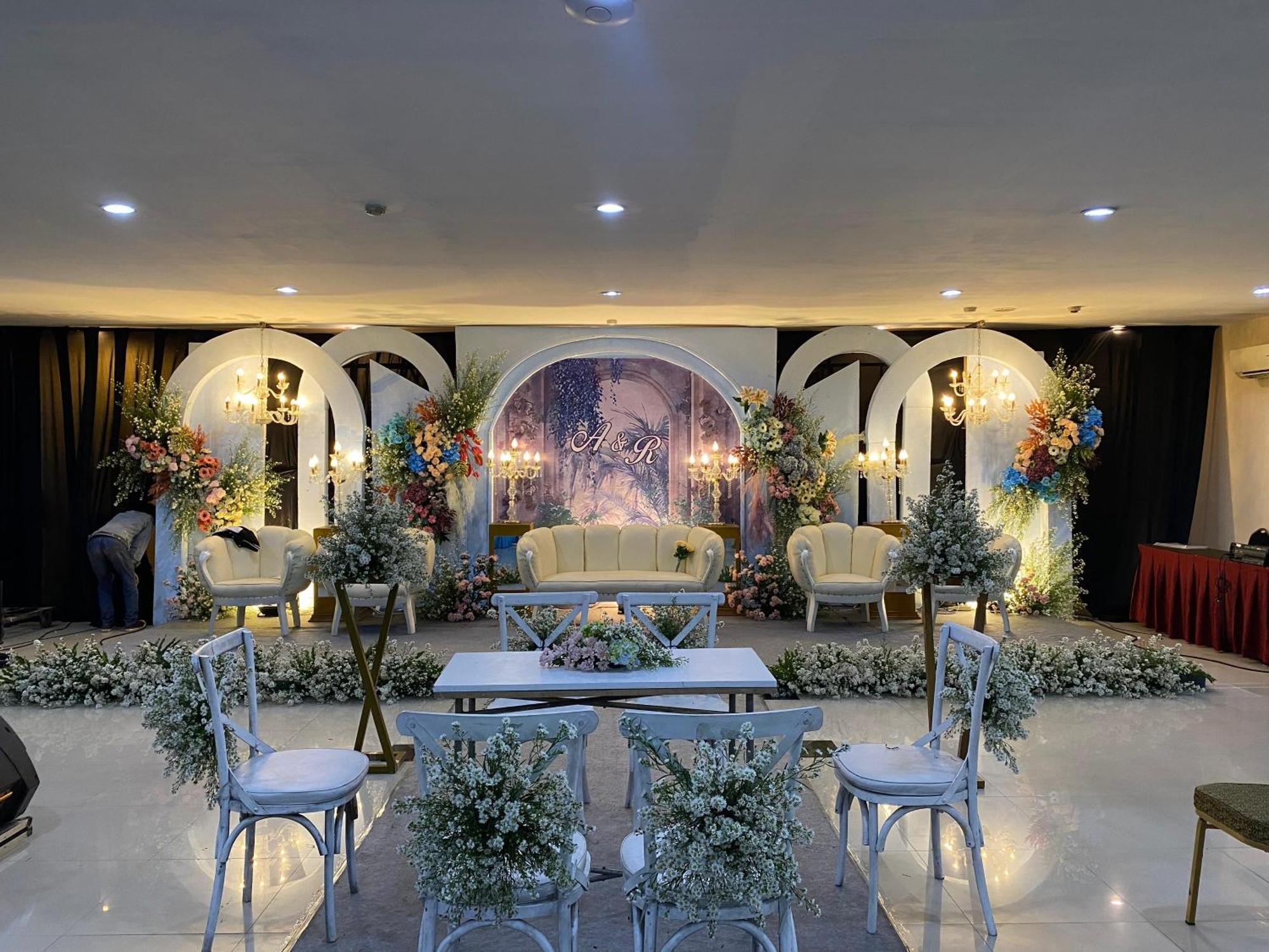 Utc Hotel Семаранг Экстерьер фото