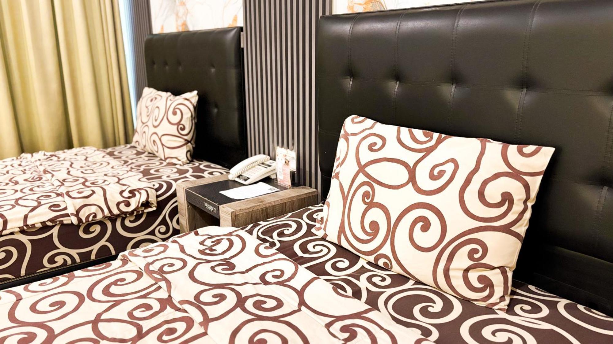 Utc Hotel Семаранг Экстерьер фото
